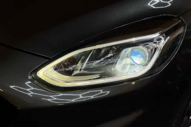 Ford Fiesta (2020) thumbnail 2