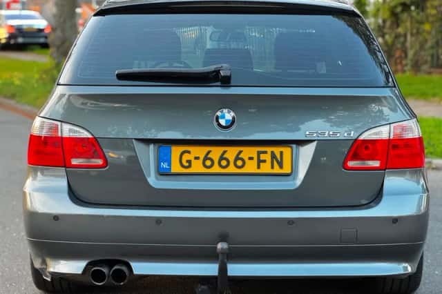 BMW 5-Serie (2005) thumbnail 5