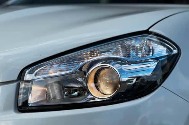 Nissan Qashqai (2013) thumbnail 4