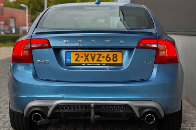 Volvo S60 (2014) thumbnail 6
