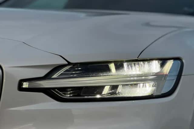 Volvo V60 (2019) thumbnail 5
