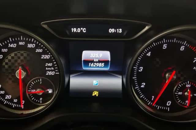 Mercedes-Benz A-Klasse (2016) thumbnail 5