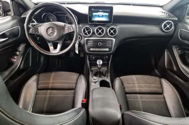 Mercedes-Benz A-Klasse (2016) thumbnail 6