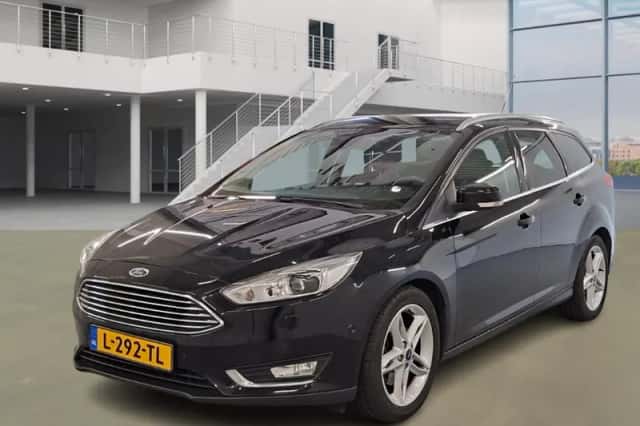 Ford Focus (2017) thumbnail 1