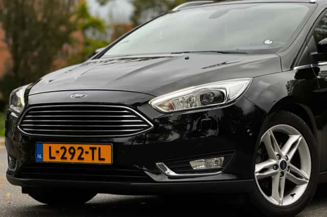 Ford Focus (2017) thumbnail 4