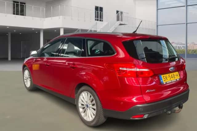 Ford Focus (2018) thumbnail 4