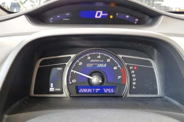 Honda Civic (2009) thumbnail 5