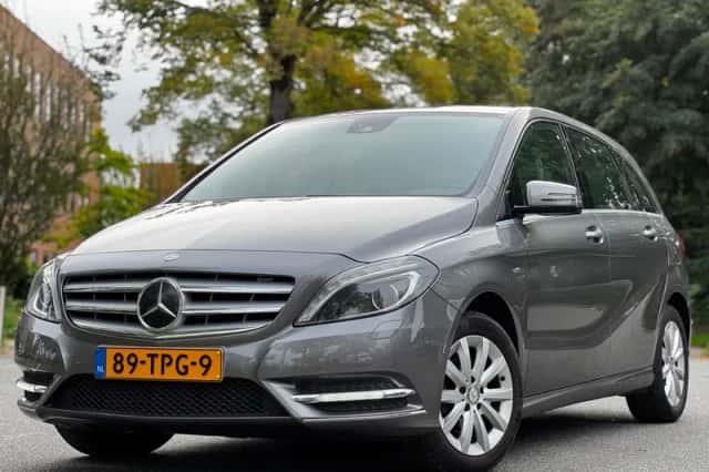 Mercedes-Benz B-Klasse (2012) thumbnail 1