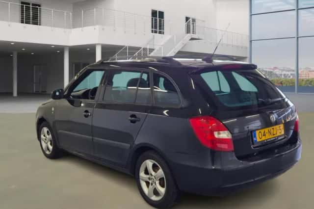 Škoda Fabia (2011) thumbnail 4