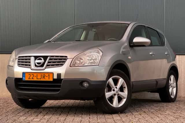 Nissan Qashqai (2009) thumbnail 1