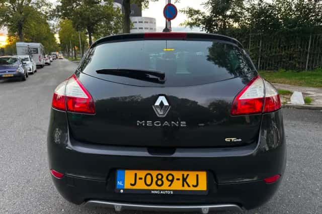 Renault Mégane (2011) thumbnail 6
