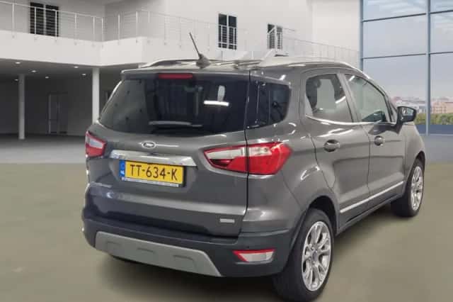 Ford EcoSport (2018) thumbnail 4