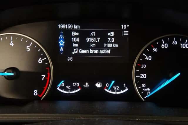 Ford EcoSport (2018) thumbnail 5
