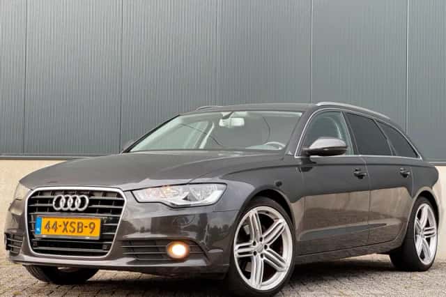 Audi A6 (2012) thumbnail 1