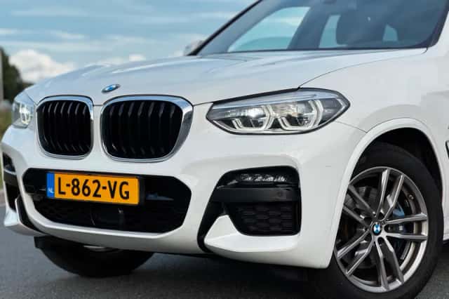 BMW X3 (2020) thumbnail 4