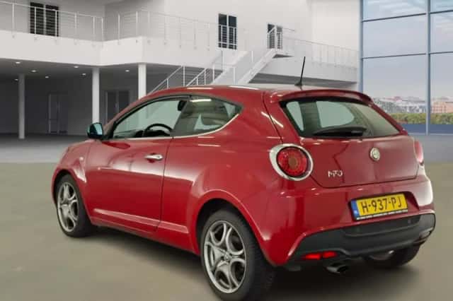 Alfa Romeo MiTo (2015) thumbnail 4