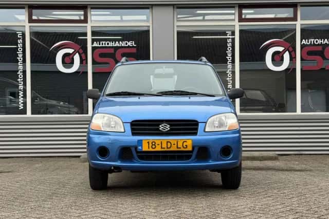 Suzuki Ignis (2002) thumbnail 2