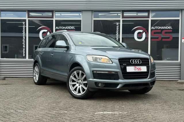 Audi Q7 (2007) thumbnail 3