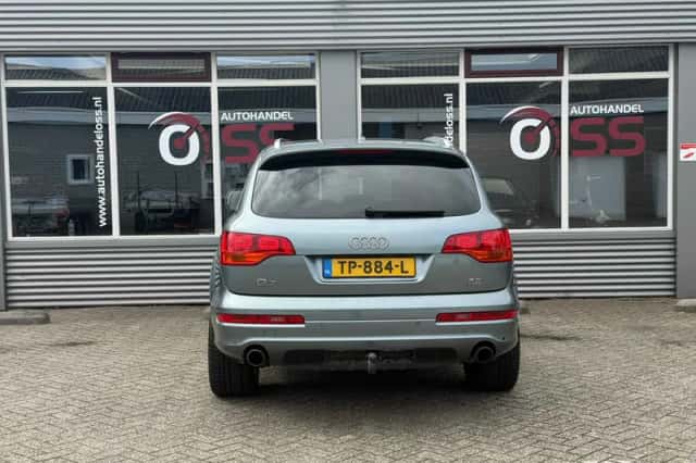 Audi Q7 (2007) thumbnail 6