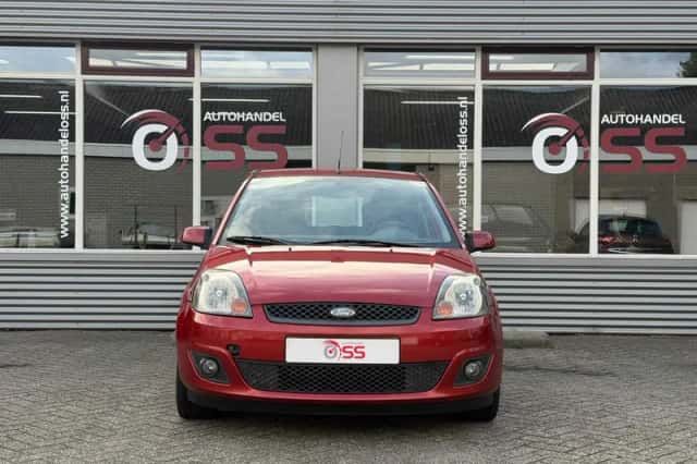 Ford Fiesta (2006) thumbnail 2