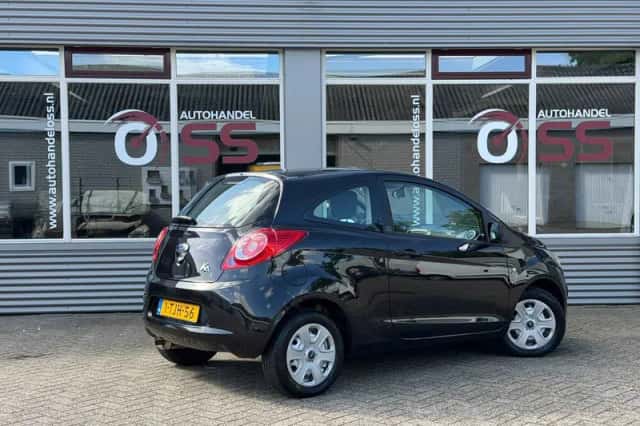 Ford Ka (2014) thumbnail 4
