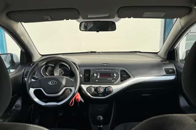 Kia Picanto (2012) thumbnail 5
