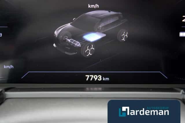 Alfa Romeo Junior (2025) thumbnail 3