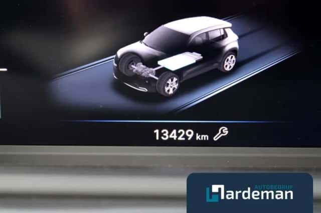 Jeep Avenger (2025) thumbnail 3