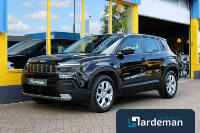 Jeep Avenger (2024) thumbnail 1