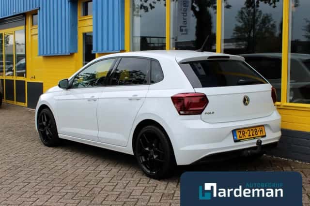 Volkswagen Polo (2019) thumbnail 6
