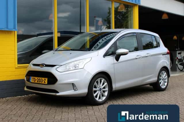 Ford B-Max (2017) thumbnail 1
