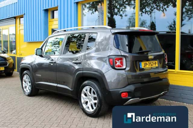 Jeep Renegade (2016) thumbnail 6