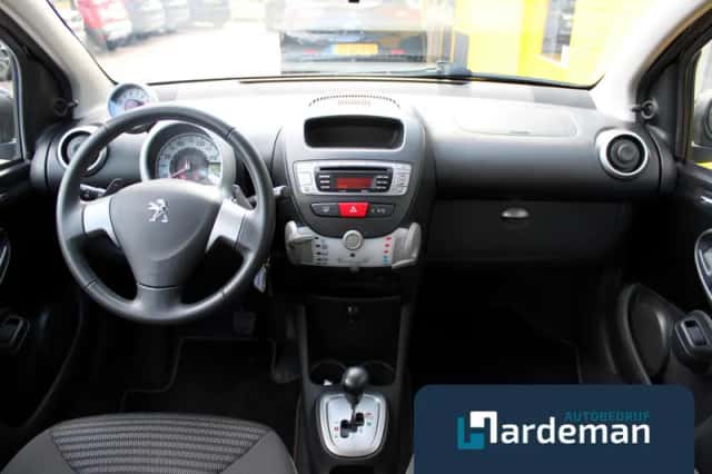 Peugeot 107 (2012) thumbnail 2