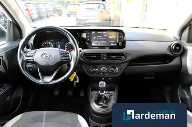 Hyundai i10 (2020) thumbnail 2