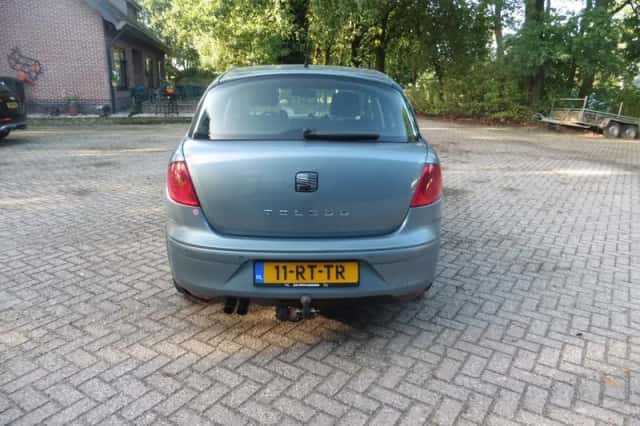 SEAT Toledo (2005) thumbnail 4