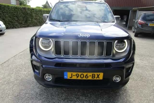 Jeep Renegade (2020) thumbnail 2