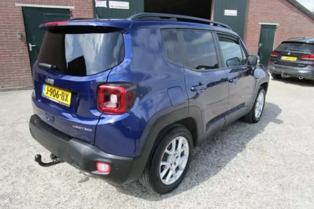 Jeep Renegade (2020) thumbnail 5
