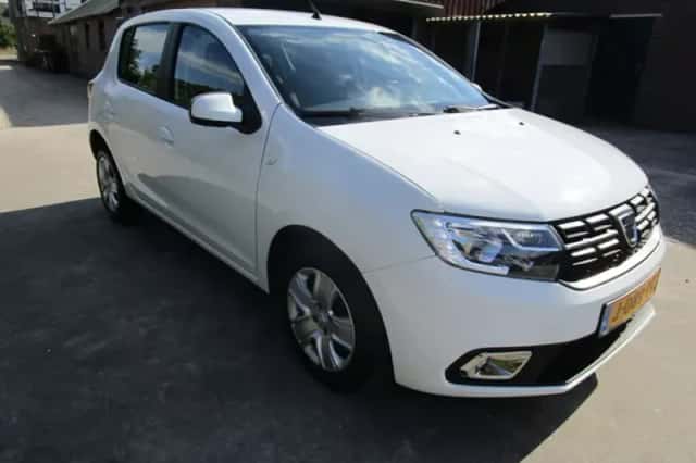 Dacia Sandero (2020) thumbnail 3