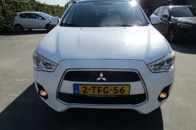 Mitsubishi ASX (2014) thumbnail 6