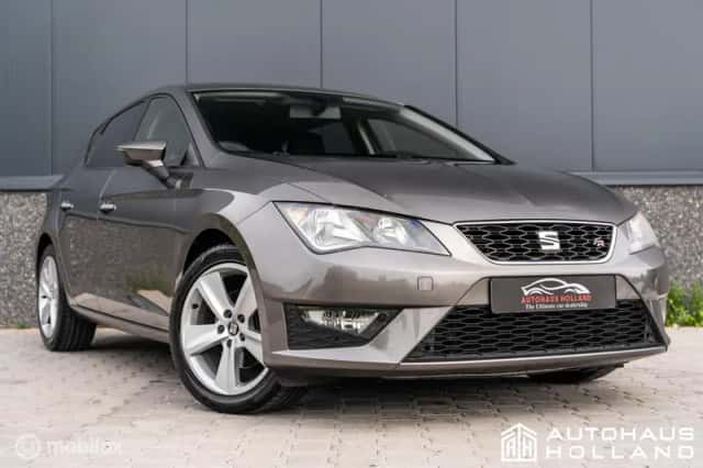 SEAT Leon (2014) thumbnail 2