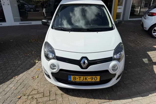 Renault Twingo (2014) thumbnail 3