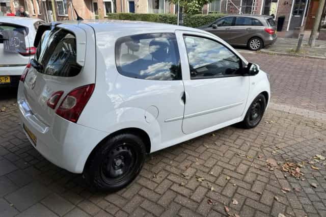 Renault Twingo (2013) thumbnail 6
