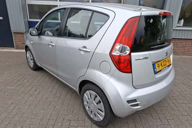 Suzuki Splash (2013) thumbnail 3