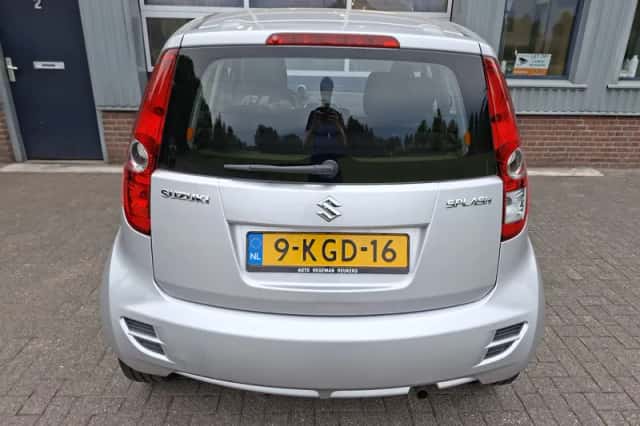 Suzuki Splash (2013) thumbnail 4