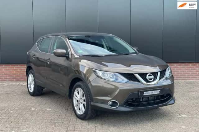 Nissan Qashqai (2017) thumbnail 1