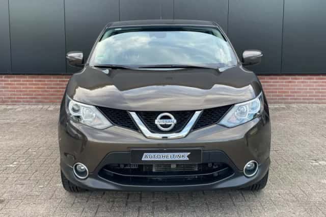 Nissan Qashqai (2017) thumbnail 2