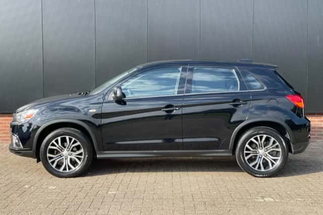 Mitsubishi ASX (2018) thumbnail 3