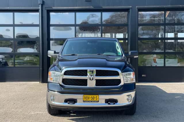 Dodge RAM (2019) thumbnail 2