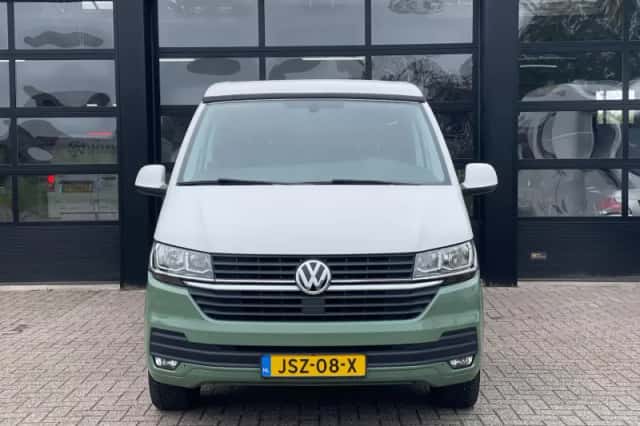 Volkswagen Transporter (2020) thumbnail 2