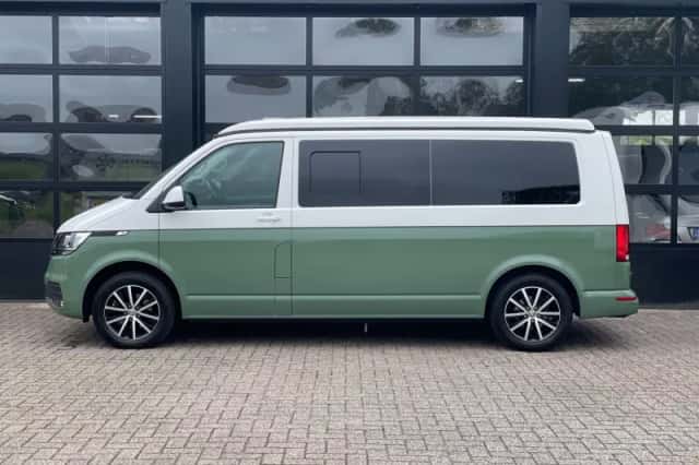 Volkswagen Transporter (2020) thumbnail 3